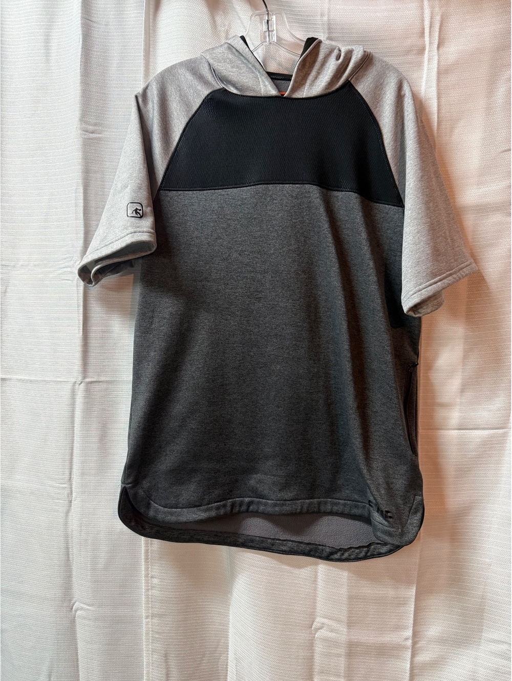 AND1 Men's Medium Short Sleeve Hoodie Pullover